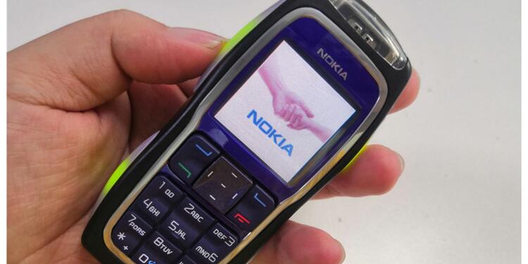 Nokia 3220