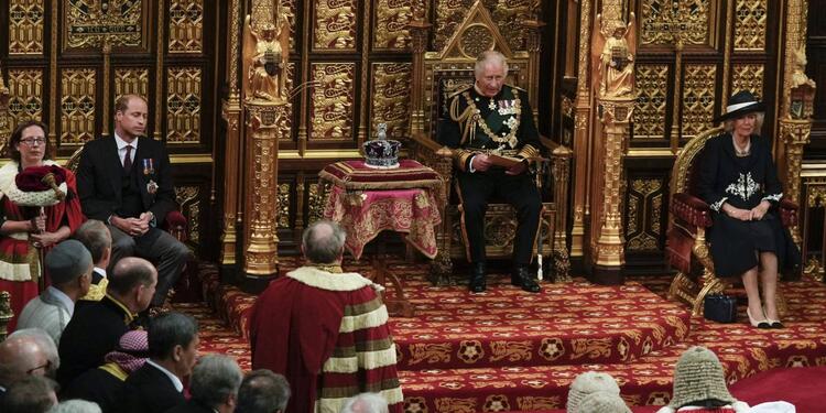 Príncipe Carlos en la Cámara de los Lores