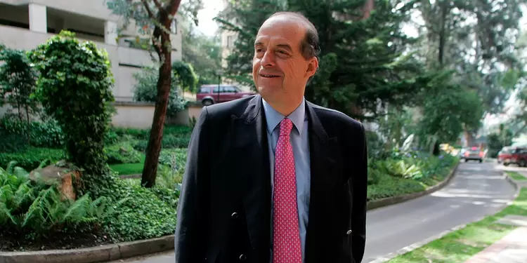 Álvaro Leyva, canciller del Gobierno de Gustavo Petro Álvaro Leyva, canciller del Gobierno de Gustavo Petro