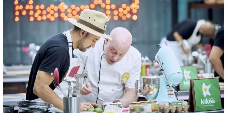 Tatán y Corozo ganan reto de réplica en MasterChef Tatán y Corozo ganan reto de réplica en MasterChef