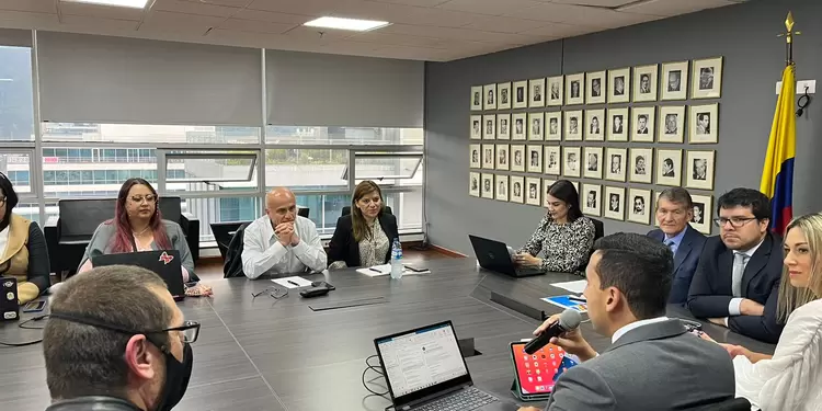 Reunión de empalme de Mintrabajo.