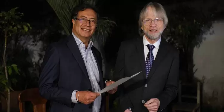Antanas Mockus y Gustavo Petro