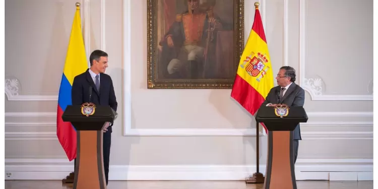 Gustavo Petro y Pedro Sánchez Gustavo Petro y Pedro Sánchez
