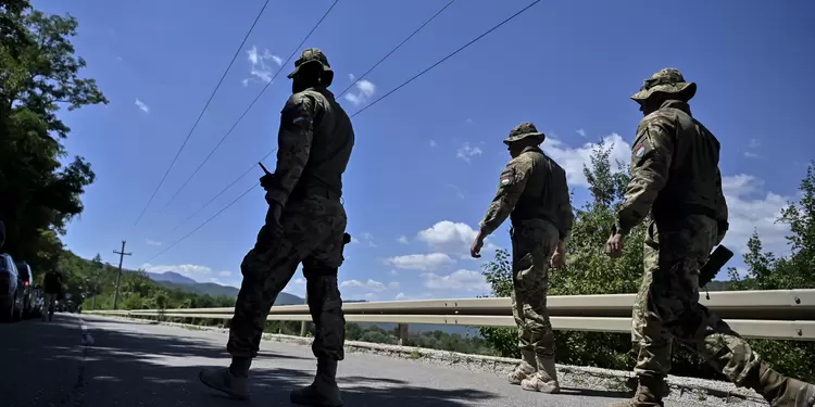 OTAN está lista para intervenir en Kosovo OTAN está lista para intervenir en Kosovo