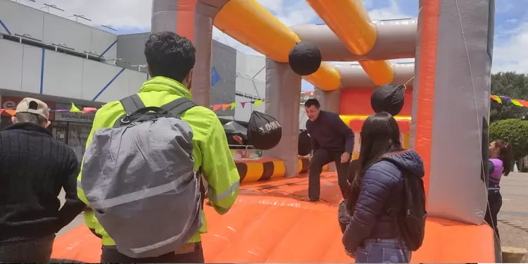 La XVI Semana de la Seguridad Vial de Bogotá prende motores con ‘MotoPicnic’
