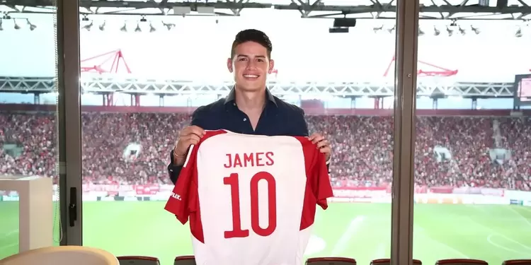 James Rodríguez en Olympiakos James Rodríguez en Olympiakos