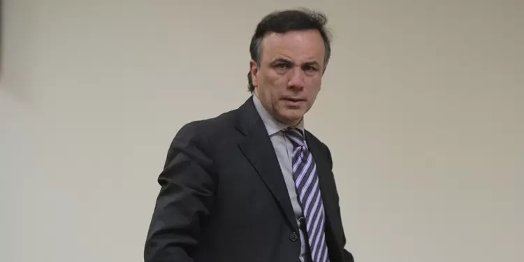 Álvaro Dávila Álvaro Dávila