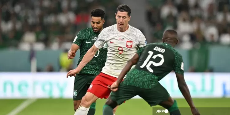 Polonia vs Arabia Polonia vs Arabia