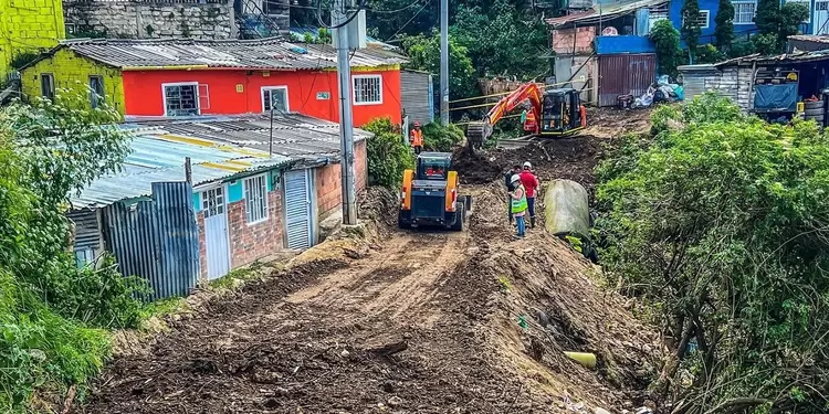 Deslizamiento de tierra en Usaquén Deslizamiento de tierra en Usaquén