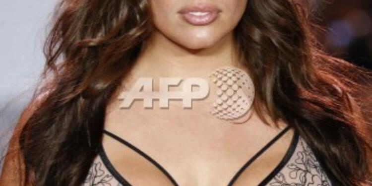 Ashley-Graham-9.jpg