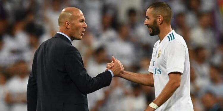 Benzema-Zidane-AFP.jpg