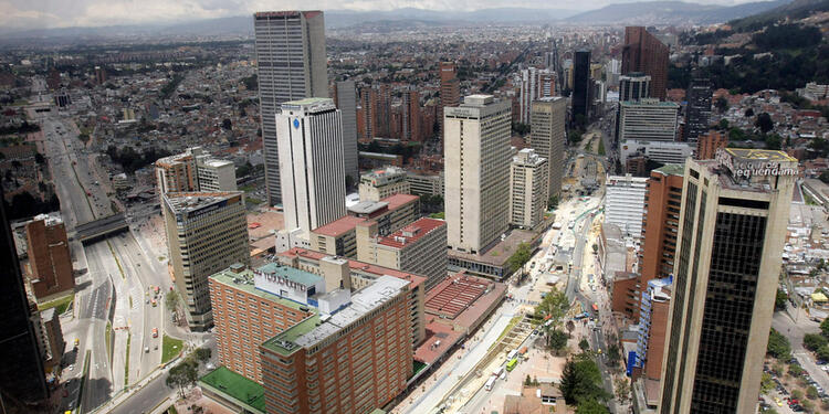BogotaCiudadPanoramicaCOLPRENSALAFM.jpg