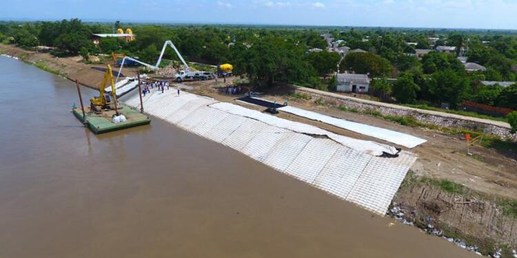 Canal-del-Dique-LAFM-Colprensa.jpg