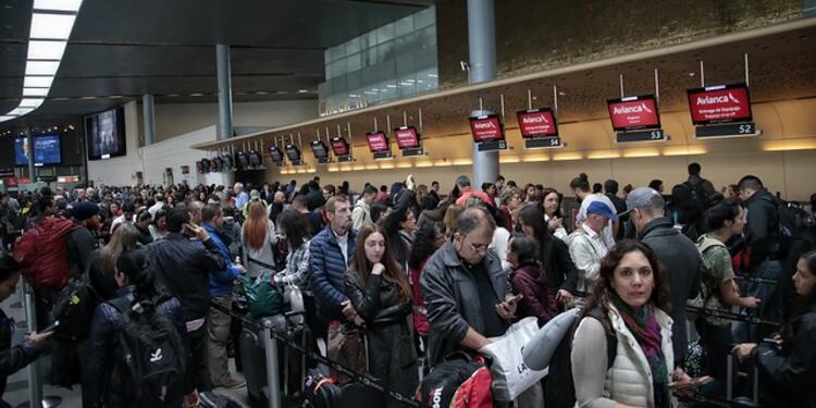 Cnogestiones-en-el-aeropuerto-El-Dorado-Colprensa-Luisa-González1.jpg