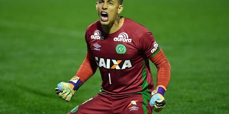Danilo-Chapecoense-LAFm-AFP.jpg