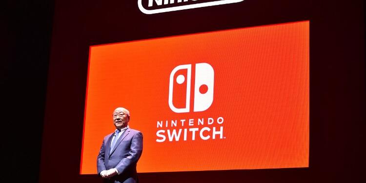El-presidente-de-Nintendo-Tatsumi-Kimishima-durante-el-lanzamiento-de-Switch-AFP.jpg