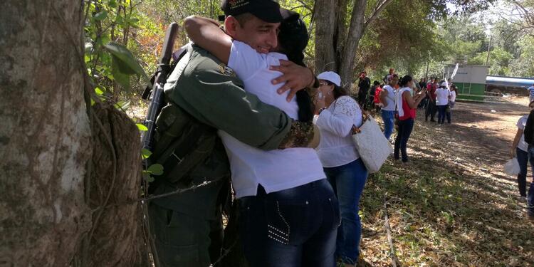 farc1.jpg