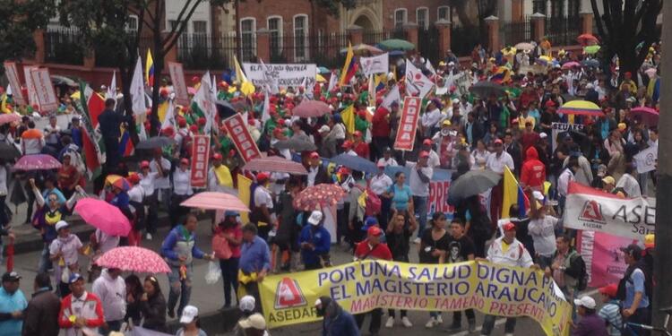 Foto de LA FM. Fecode13.jpg