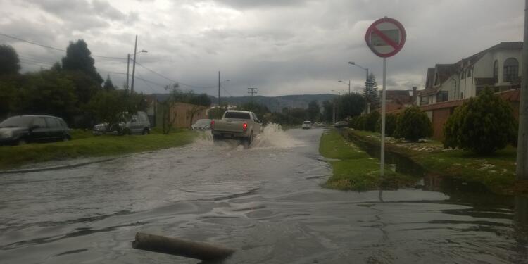 GranizadaLluviaBogotaSUMINFM5.jpg
