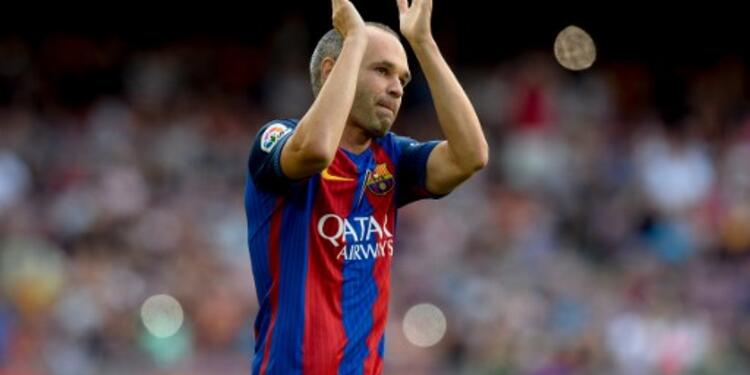 Iniesta-AFP.jpg