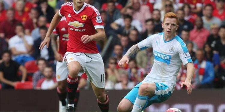 JANUZAJUNITEDOFICIALLAFM1.jpg