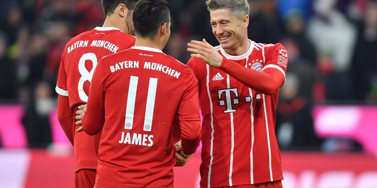 James-@FCBayernES-LA-FM1.jpg