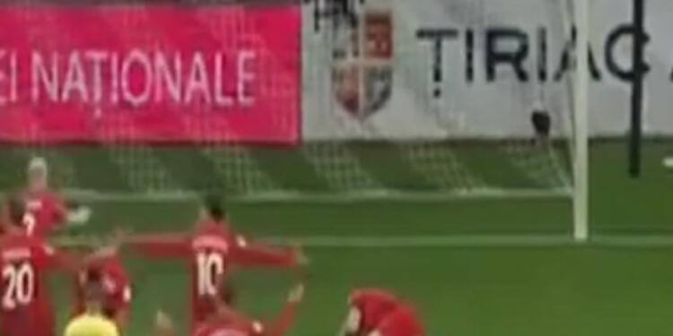 LEWANDOWSKIEXPLOCINO1.jpg