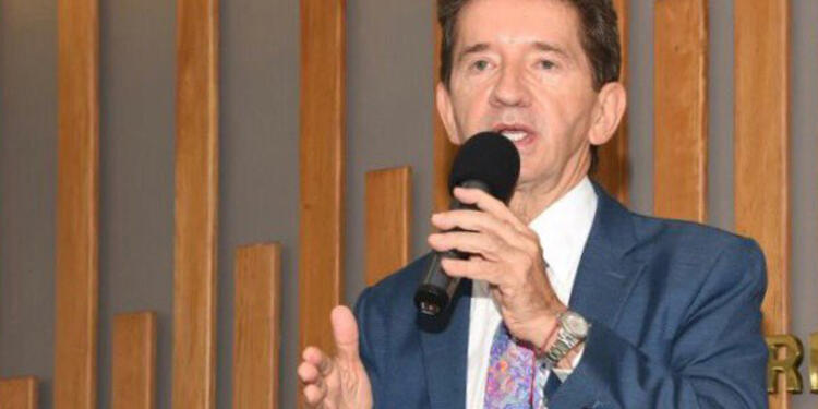 Luis-perez-LA-FM-@Luis_Perez_G.jpg