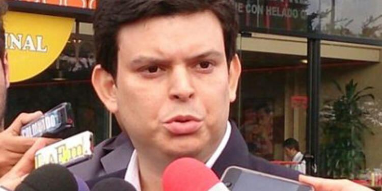 Lyons-LA-FM-Colprensa.jpg