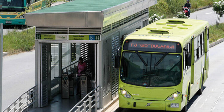 Metrolínea-Colprensa.jpg