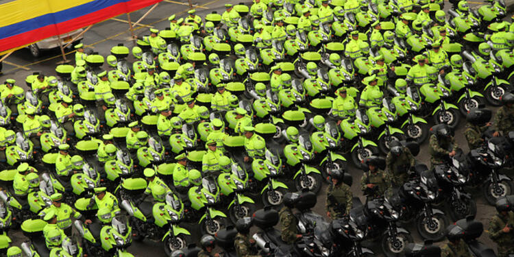 Motos-eléctricas-Policía-Colprensa.jpg