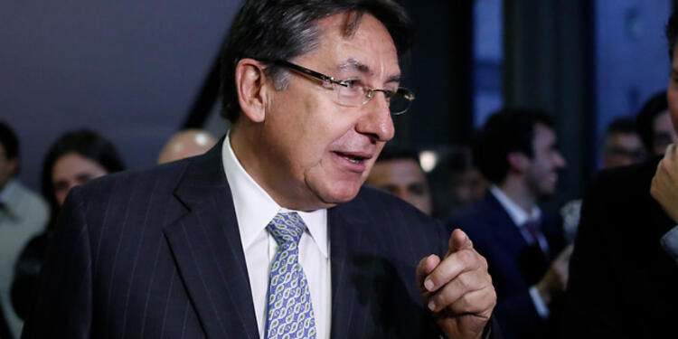 Nestor-humberto-martínez-Colprensa-Juan-Páez1.jpg