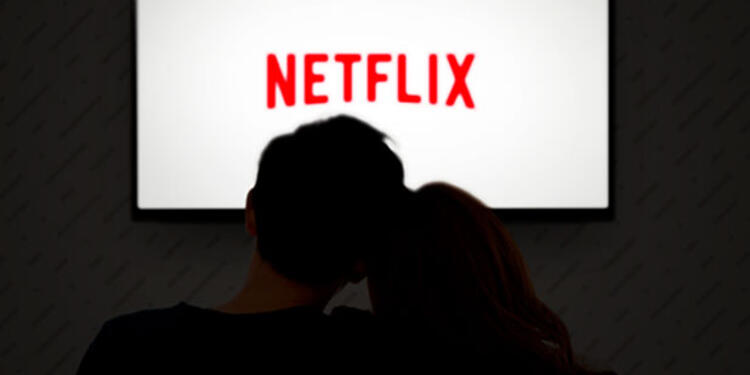 Netflix-Facebook1.jpg