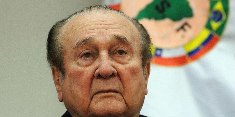 Nicolás-Leoz.jpg