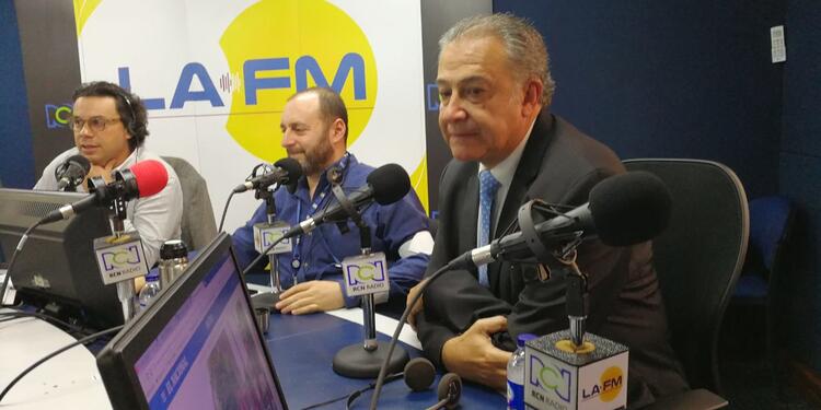 OscarNaranjolafm3.jpg