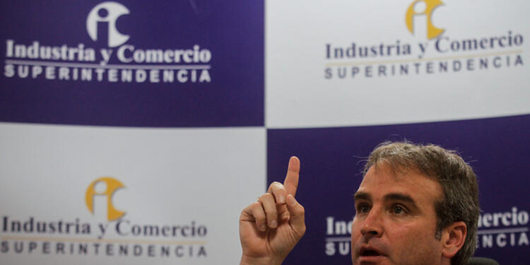 Pablo-Felipe-Robledo-superintendente-de-Industria-y-Comercio-Colprensa-Mauricio-Alvarado.jpg