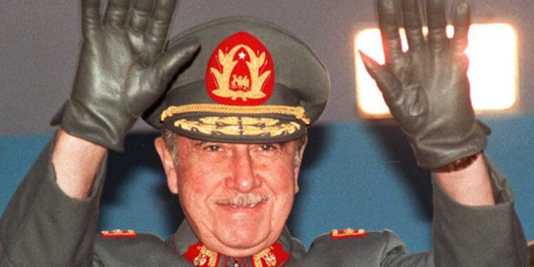 Pinochet-AFP.jpg