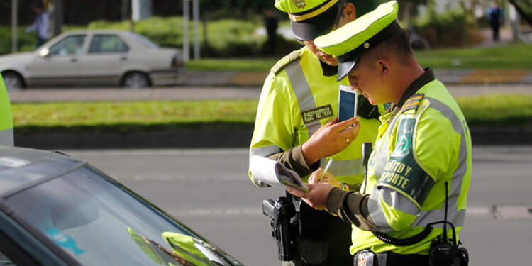 Policía-Tránsito_-Colprensa-Luisa-González.jpg