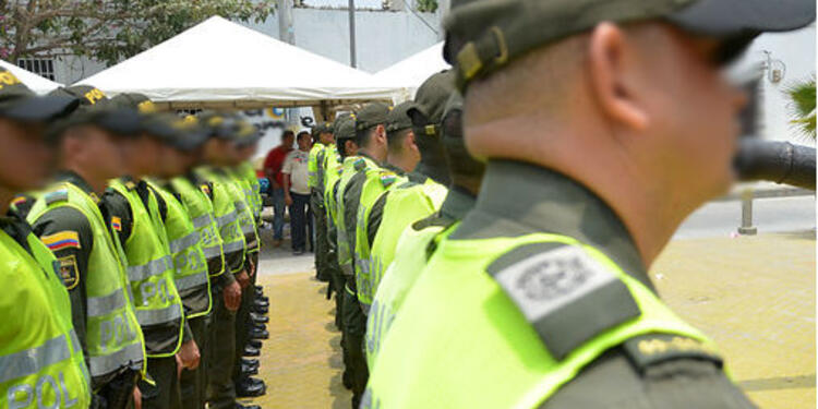 Policías.jpg