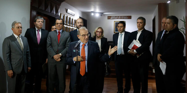 Reuniones-del-no-Colprensa-Juan-Páez.jpg