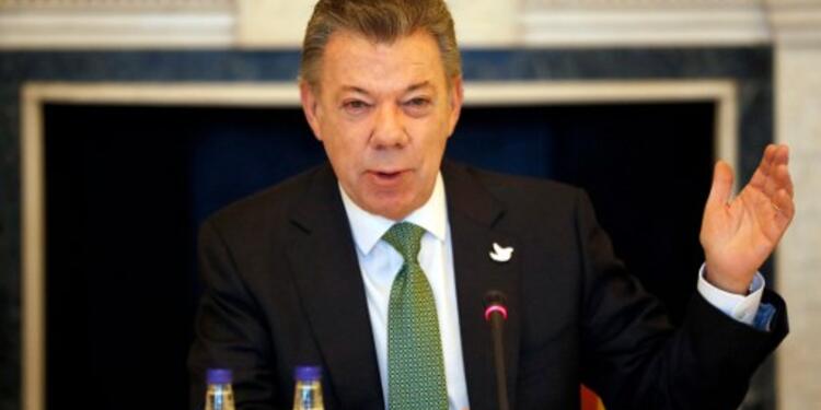 Santos-AFP11.jpg