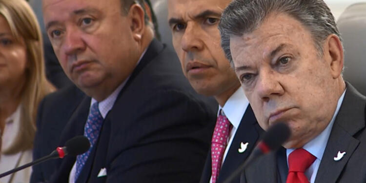 Santos-LA-FM-Presidencia-14.jpg