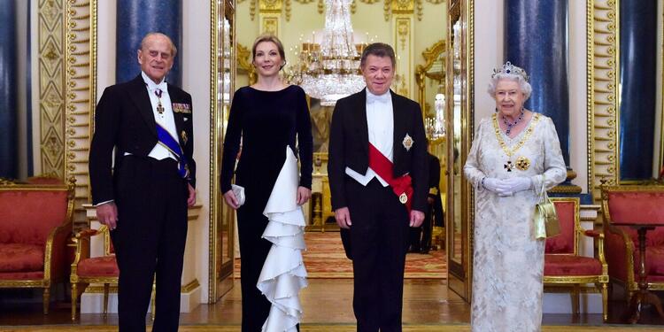 Santos-y-la-Reina.jpg