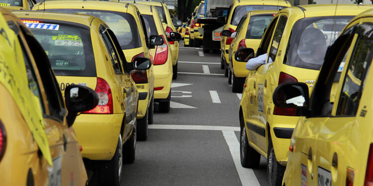 Taxis-Colprensa-Raúl-Palacios.jpg