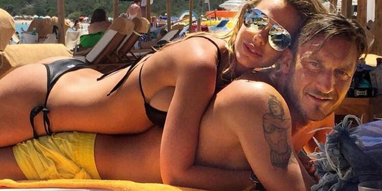 Totti-y-esposa.jpg