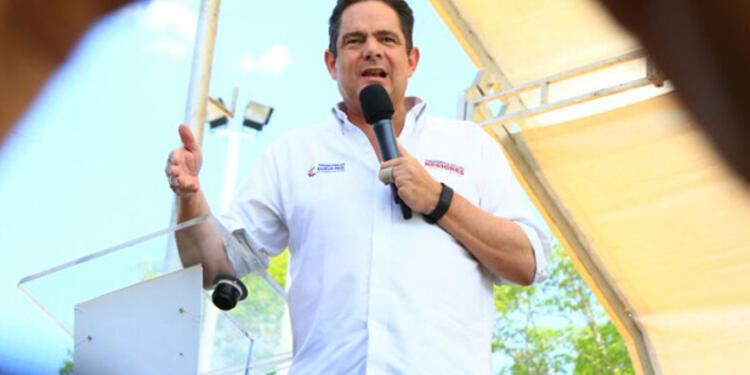 Vargas-Lleras-LA-FM.jpg