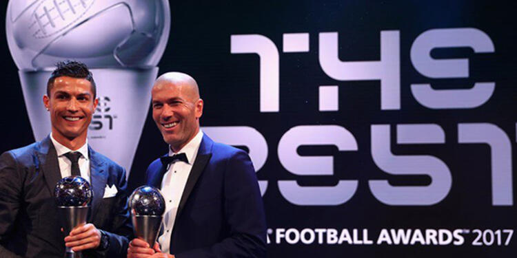 ZidaneCristianoTheBestFOTOFIFA.jpg