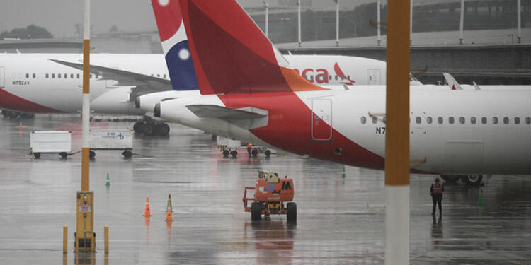 aeropuertoeldoradocolprensa.jpg