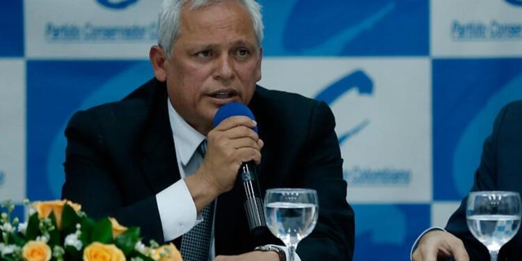 andradeconservadorcolprensa1.jpg