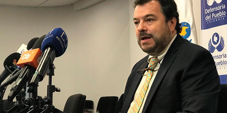 carlosnegretdefensoriadelpueblo.jpg